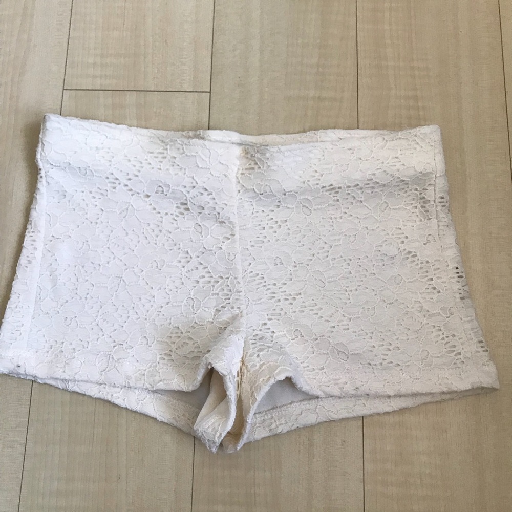 Lace shorts